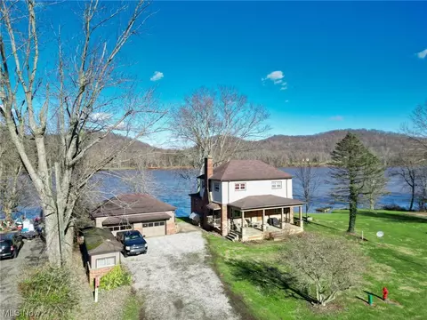 4233 N Pleasants, Saint Marys, WV 26170