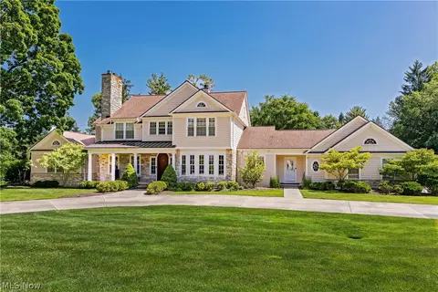30800 W Landerwood, Pepper Pike, OH 44124