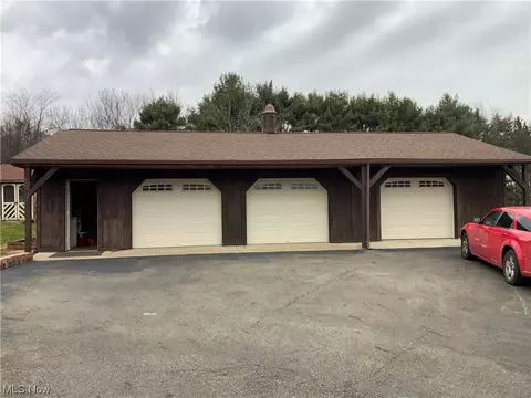 2711 Baum SE, Canton, OH 44707 photo 6