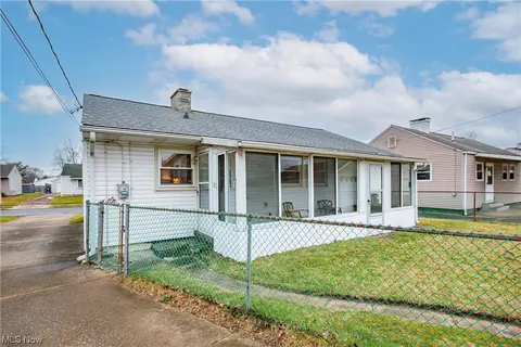 2003 Midway Ave NE, Canton, OH 44705 photo 28