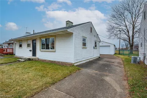 2003 Midway Ave NE, Canton, OH 44705 photo 26