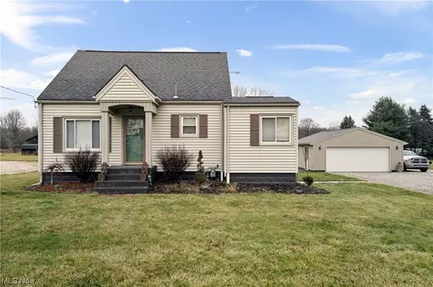 10281 Morton Rd SW, Massillon, OH 44647