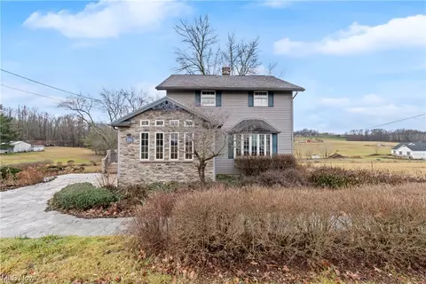 3302 Baum St SE, Canton, OH 44707