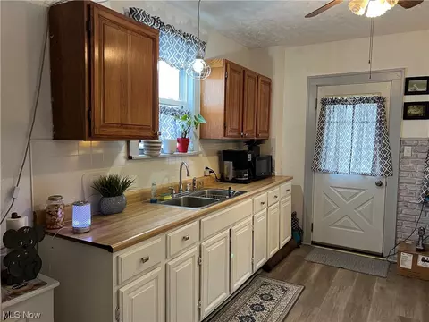 715 Webb SW, Massillon, OH 44647 photo 5