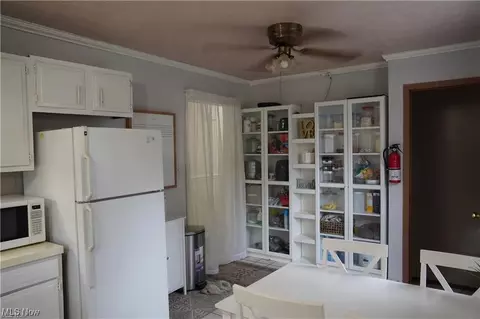 753 Peerless Ave, Akron, OH 44320 photo 11