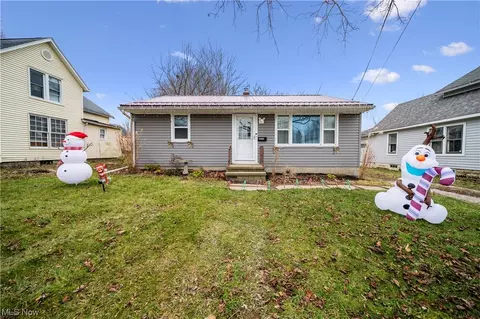 1118 E 16th St, Ashtabula, OH 44004 photo 32