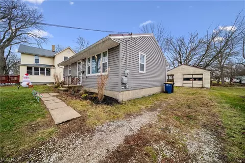 1118 E 16th St, Ashtabula, OH 44004 photo 30