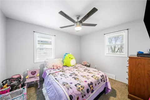 1118 E 16th St, Ashtabula, OH 44004 photo 5