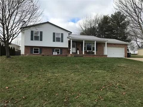 4517 Andette NW, Massillon, OH 44647