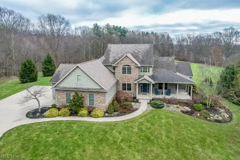 2937 Sutton Ln, Medina, OH 44256