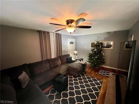 3723 Palm Ave, Lorain, OH 44055 photo 6