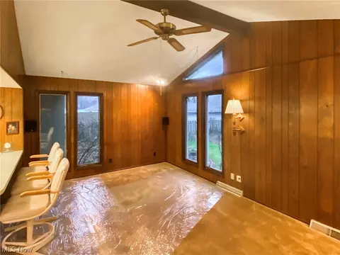 167 Maplelawn, Berea, OH 44017 photo 9