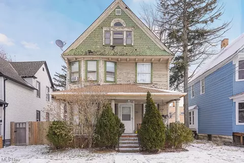 3317 W 41st St, Cleveland, OH 44109