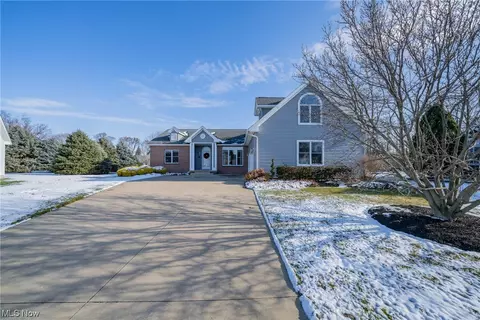 1731 Sandpiper Ct, Huron, OH 44839