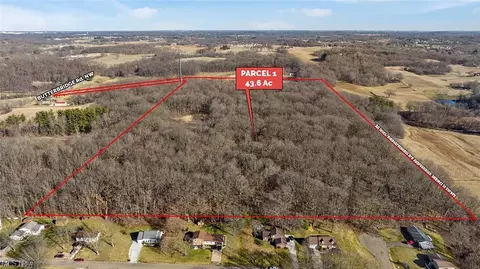 Butterbridge Nw, Canal Fulton, OH 44614