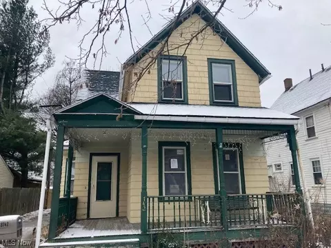 3742 W 37th St, Cleveland, OH 44109