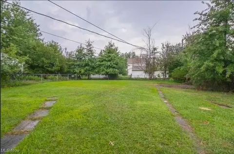 724 E 236th, Euclid, OH 44123 photo 18