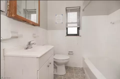 724 E 236th, Euclid, OH 44123 photo 12