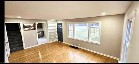 242 Whipple Ave NW, Canton, OH 44708 photo 2