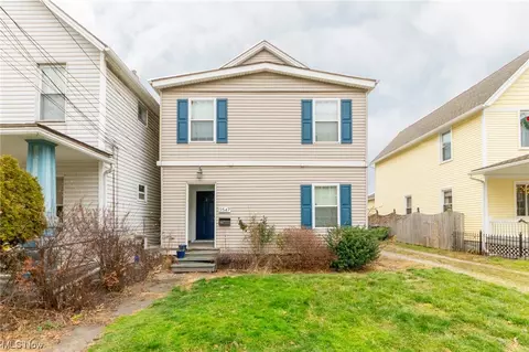 2547 W 10th St, Cleveland, OH 44113