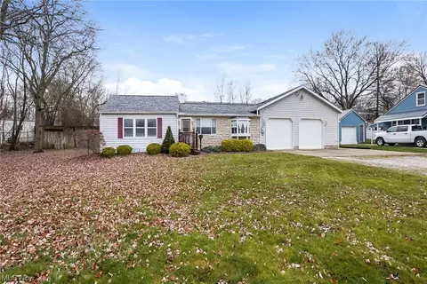 121 Kent, Tallmadge, OH 44278
