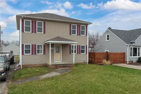 4706 Southwood Dr, Brooklyn, OH 44144