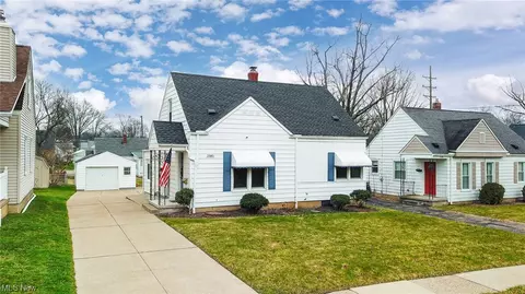 2585 26th St, Cuyahoga Falls, OH 44223