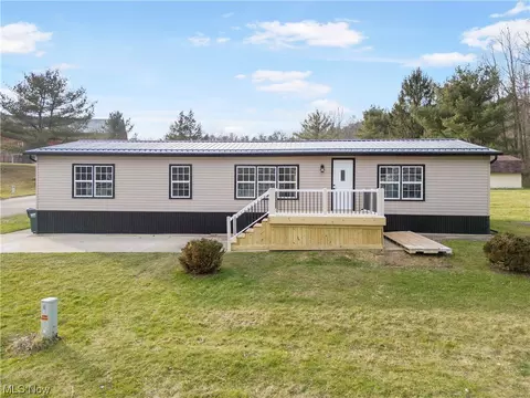 2701 Barn St SW, Canton, OH 44706