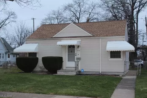 4719 W 147th St, Cleveland, OH 44135