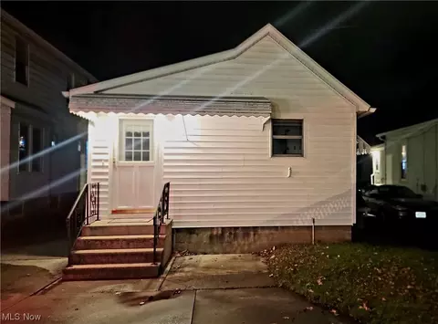 1229 W 7th St, Lorain, OH 44052 photo 6