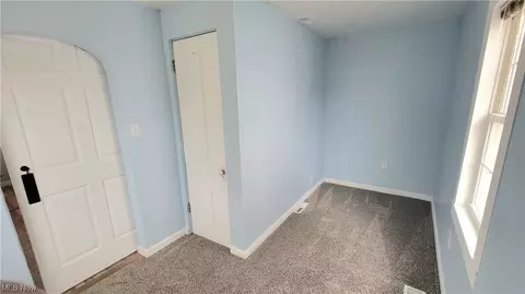 1229 W 7th St, Lorain, OH 44052 photo 25