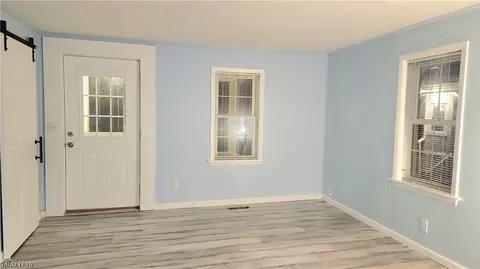1229 W 7th St, Lorain, OH 44052 photo 8