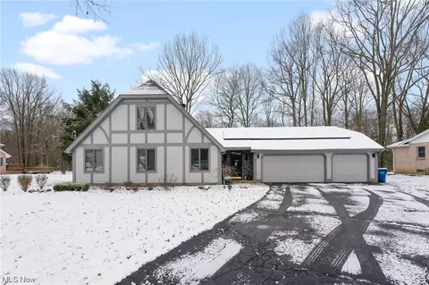 1995 Henn Hyde Rd NE, Warren, OH 44484