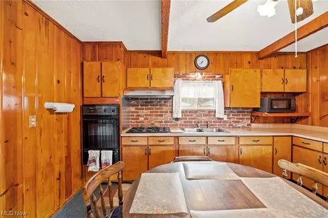 7221 Euclid Chardon Rd, Kirtland, OH 44094 photo 14