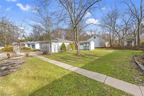 7221 Euclid Chardon Rd, Kirtland, OH 44094 photo 26