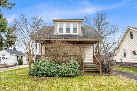 5118 Haverford Dr, Lyndhurst, OH 44124