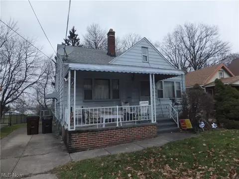 4412 Milford Ave, Parma, OH 44134