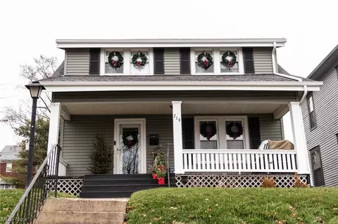 719 Lenox, Zanesville, OH 43701