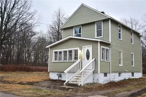1528 W 30th St, Ashtabula, OH 44004