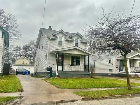 3420 W 135th St, Cleveland, OH 44111
