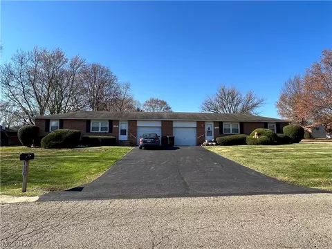 1827 Kipling Ave NW, Massillon, OH 44646