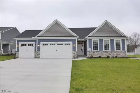 34209 Harvest Pointe Dr, North Ridgeville, OH 44039