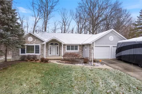 5475 Barkwood, Sheffield Village, OH 44054