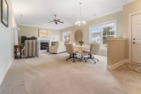 6966 Knight NW, Canton, OH 44708 photo 4