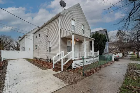 5815 Madison Ave, Cleveland, OH 44102