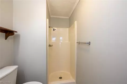 Bath - 380 Stable Dr, Lagrange, OH 44050 photo 2 of 2