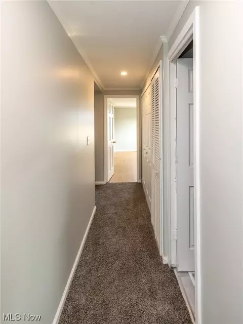 Entry Way - 380 Stable Dr, Lagrange, OH 44050 photo 2 of 2
