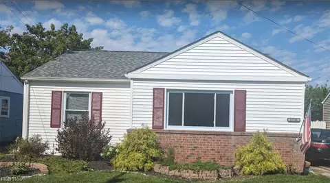 15106 Montrose, Cleveland, OH 44111