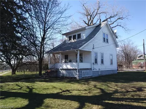 16333 Miles Ave, Cleveland, OH 44128
