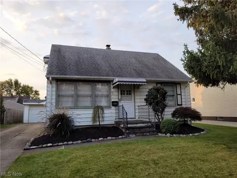 15893 Muskingum, Brook Park, OH 44142